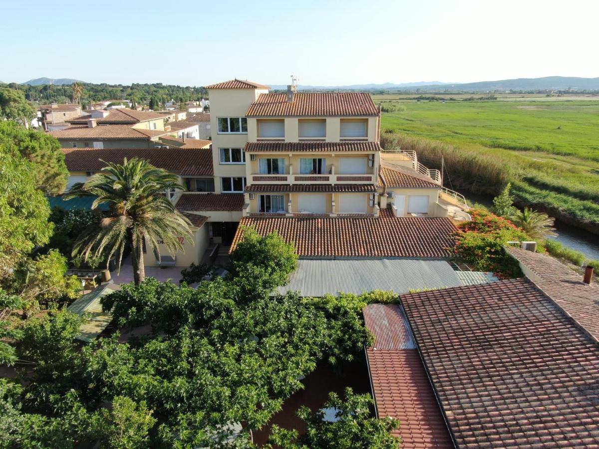 Hotel Riomar Sant Marti d'Empuries Exterior photo
