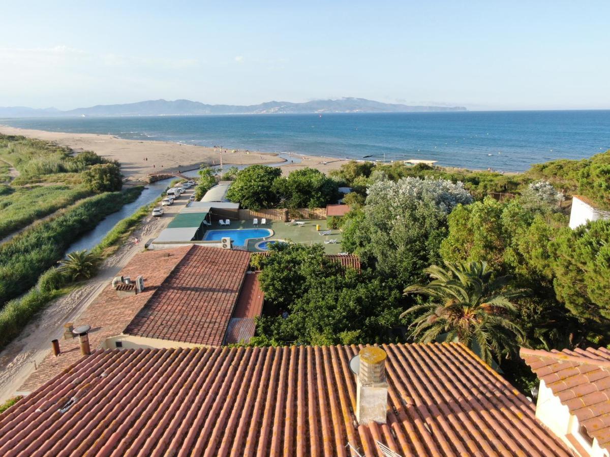 Hotel Riomar Sant Marti d'Empuries Exterior photo
