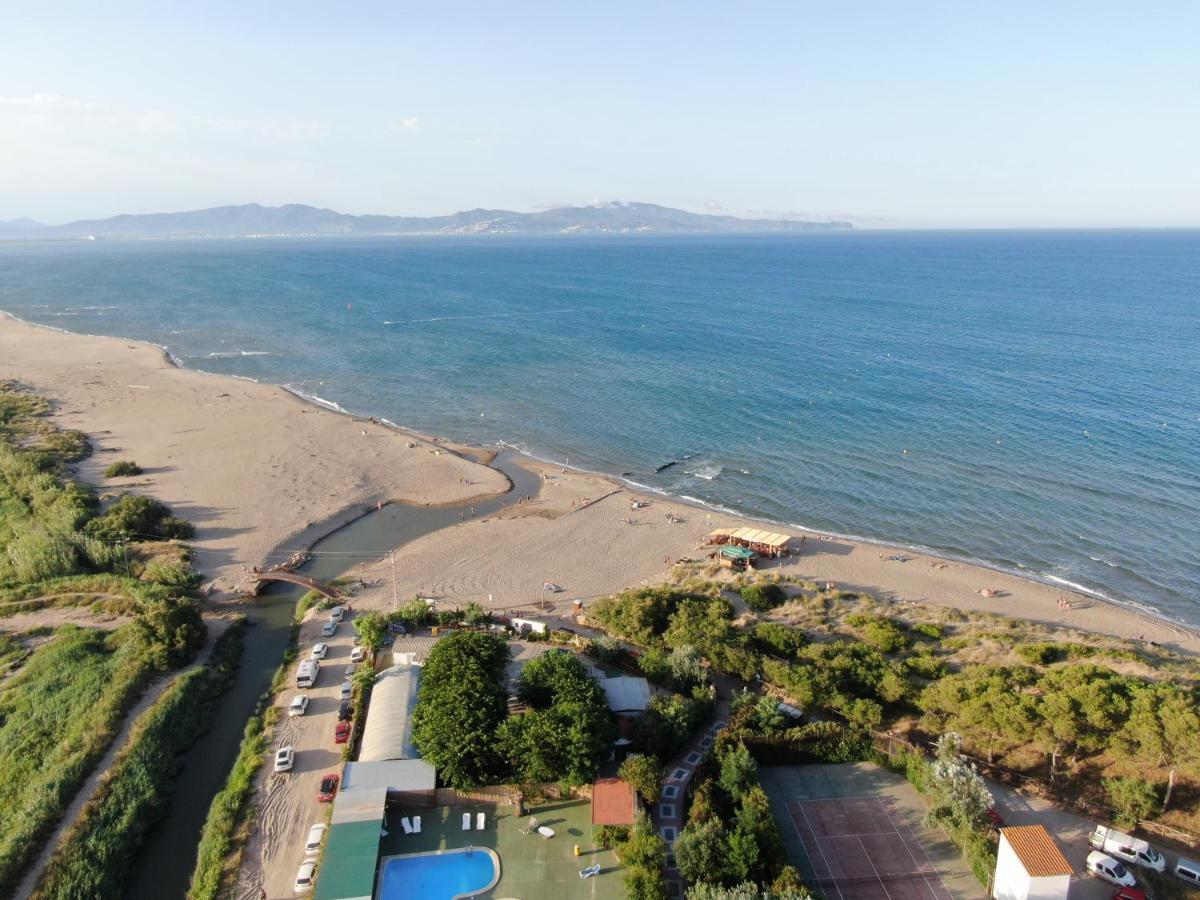 Hotel Riomar Sant Marti d'Empuries Exterior photo