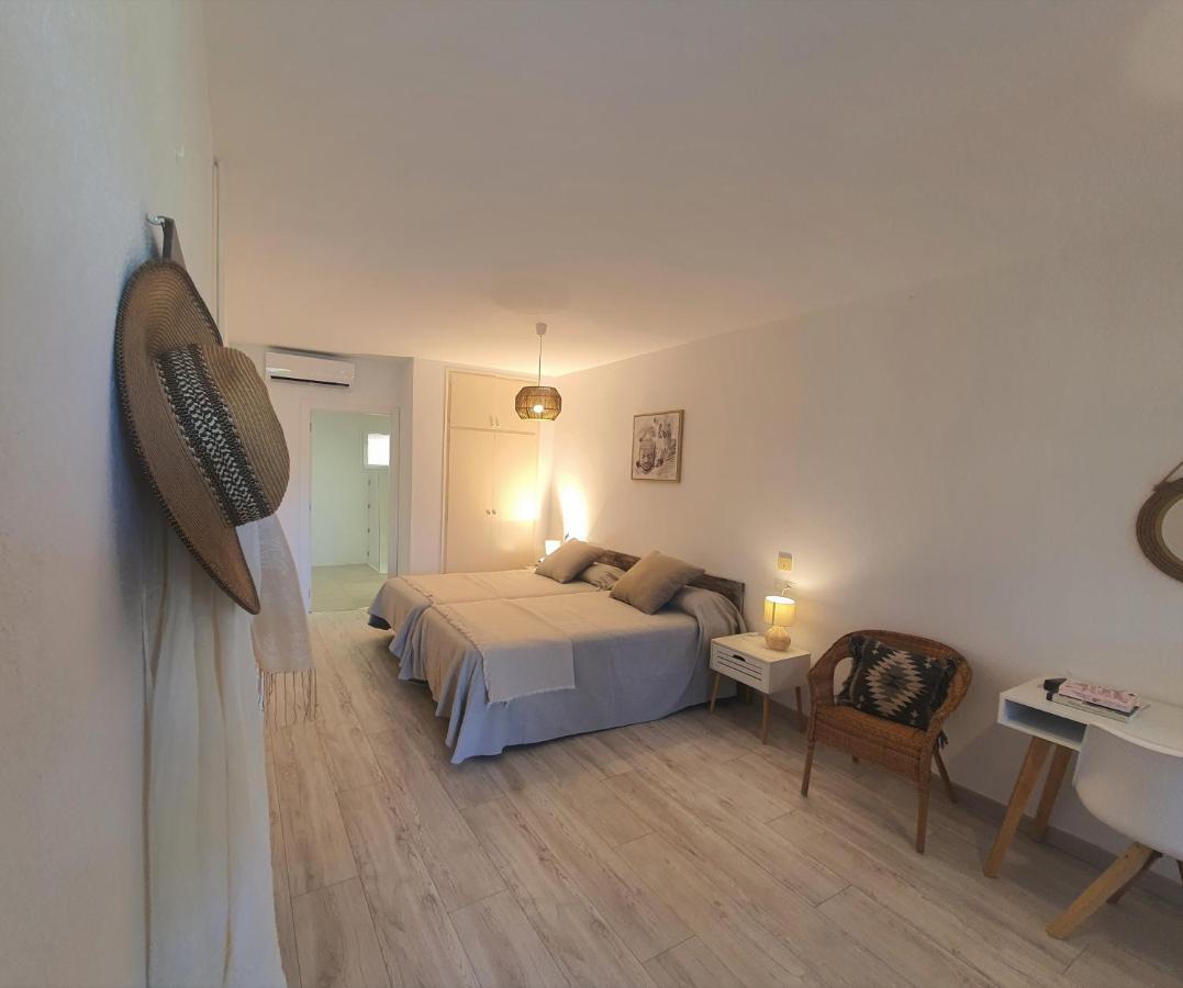 Hotel Riomar Sant Marti d'Empuries Exterior photo